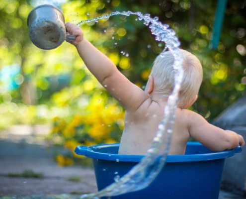 Niños y agua